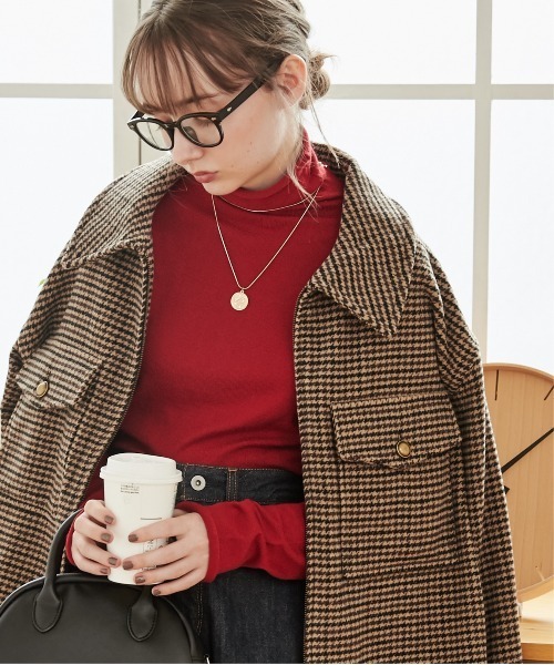 ANGIE（アンジー）の「タートルネックニット（ニット/セーター・レディース・ブルー・LARGE）」の8枚目の写真