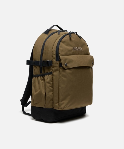 AIGLE（エーグル）の「撥水 ハイキング バックパック 22L（バックパック/リュック・レディース・ブラック/カーキ・FREE）」の13枚目の写真