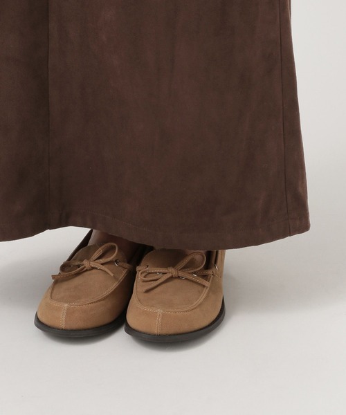 BAYFLOW(ベイフロー)の「スウェードナロースカート(スカート・レディース・ダークブラウン/キャメル・SMALL/MEDIUM)」の18枚目の写真