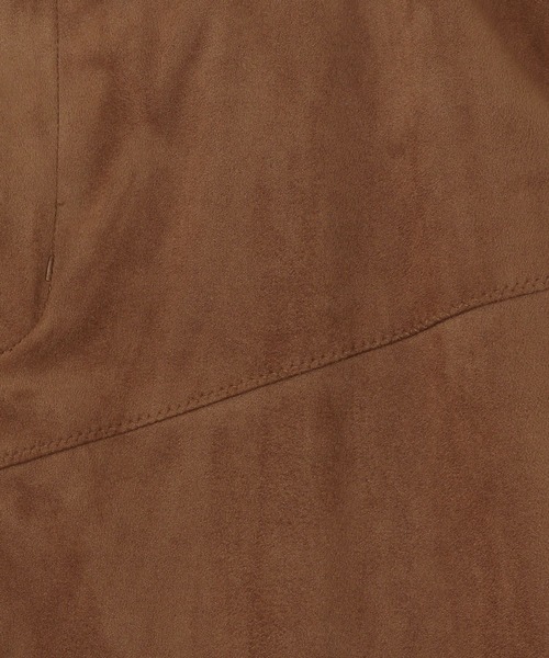 BAYFLOW(ベイフロー)の「スウェードナロースカート(スカート・レディース・ダークブラウン/キャメル・SMALL/MEDIUM)」の21枚目の写真