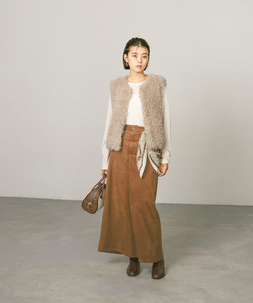 BAYFLOW(ベイフロー)の「スウェードナロースカート(スカート・レディース・ダークブラウン/キャメル・SMALL/MEDIUM)」の13枚目の写真