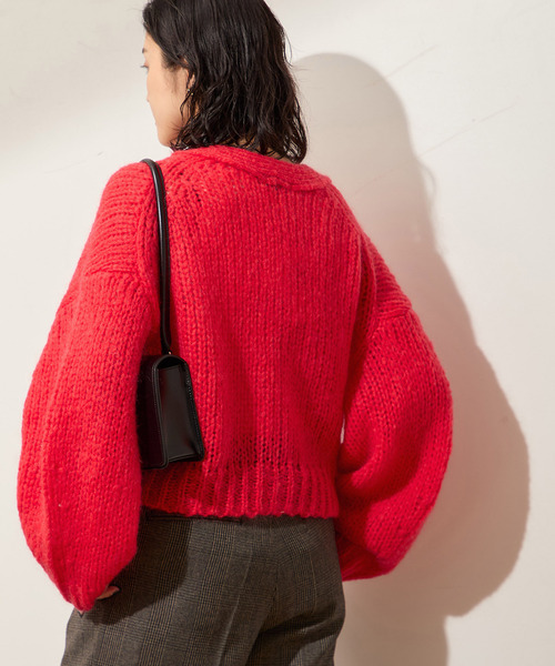 journal standard L'essage（ジャーナルスタンダードレサージュ）の「AMYRIS Vネックカーディガン（カーディガン/ボレロ・レディース・パープル/レッド/ブラウン・FREE）」の10枚目の写真