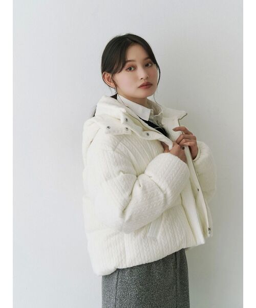 MERCURYDUO（マーキュリーデュオ）の「2WAYフード付きアライドショートニットダウン（ダウンジャケット/コート・レディース・アイボリー・SMALL/MEDIUM）」の5枚目の写真