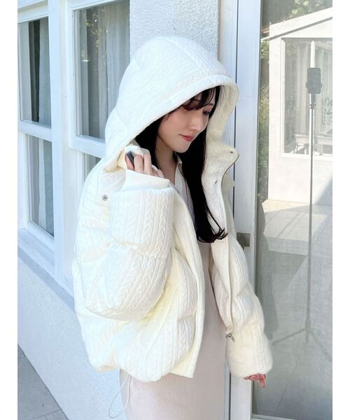 MERCURYDUO（マーキュリーデュオ）の「2WAYフード付きアライドショートニットダウン（ダウンジャケット/コート・レディース・アイボリー・SMALL/MEDIUM）」の15枚目の写真