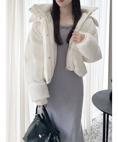 MERCURYDUO（マーキュリーデュオ）の「2WAYフード付きアライドショートニットダウン（ダウンジャケット/コート・レディース・アイボリー・SMALL/MEDIUM）」の18枚目の写真