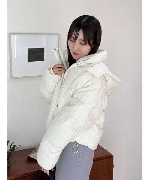 MERCURYDUO（マーキュリーデュオ）の「2WAYフード付きアライドショートニットダウン（ダウンジャケット/コート・レディース・アイボリー・SMALL/MEDIUM）」の20枚目の写真