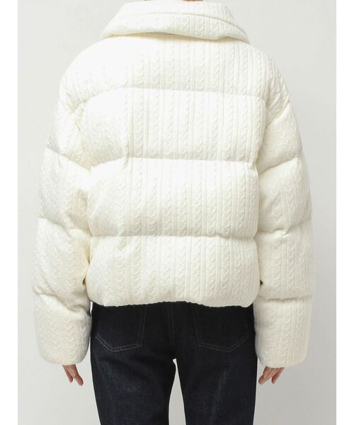 MERCURYDUO（マーキュリーデュオ）の「2WAYフード付きアライドショートニットダウン（ダウンジャケット/コート・レディース・アイボリー・SMALL/MEDIUM）」の2枚目の写真