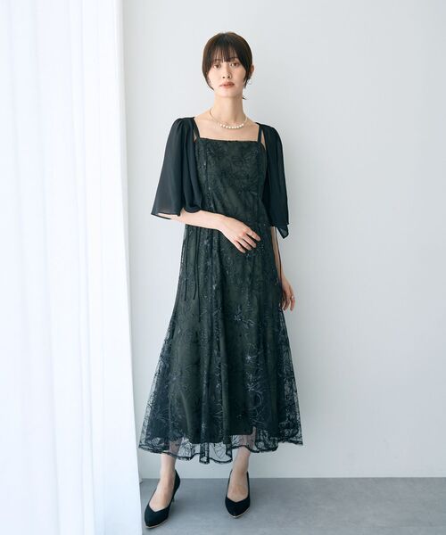 YECCA VECCA（イェッカヴェッカ）の「【2点SET】フラワー柄スパンコール刺繍ドレス（ドレス・レディース・チャコールグレー/グリーン・FREE）」の4枚目の写真