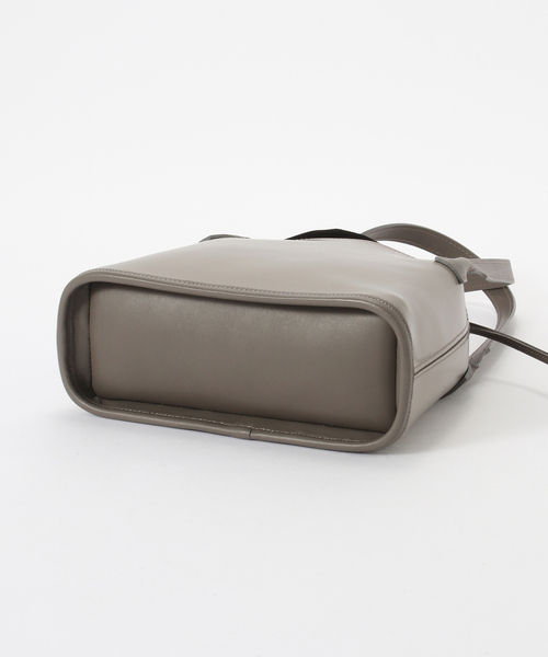 EDIT. FOR LULU（エディットフォールル）の「【PIENI for LULU】CICACUI kinchaku（クラッチバッグ・レディース・グレー系その他・FREE）」の10枚目の写真