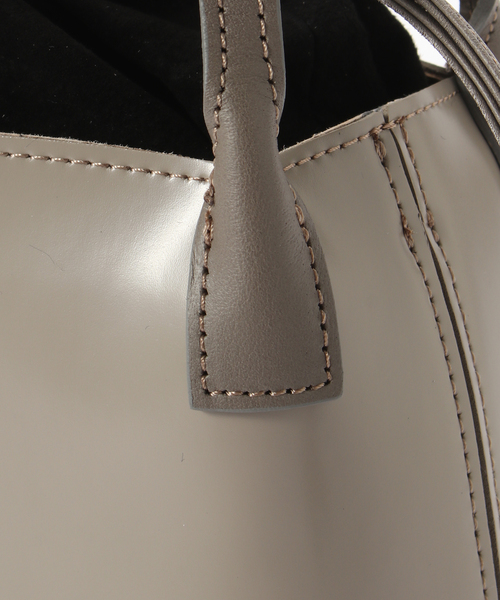 EDIT. FOR LULU（エディットフォールル）の「【PIENI for LULU】CICACUI kinchaku（クラッチバッグ・レディース・グレー系その他・FREE）」の4枚目の写真