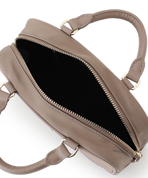 TOCCA（トッカ）の「WITH CLARISSE 2WAY NYLONBAG ミニボストンバッグ（ボストンバッグ・レディース・ネイビー系/ピンク系/ベージュ系/ブルー系/ブラック系・F）」の14枚目の写真