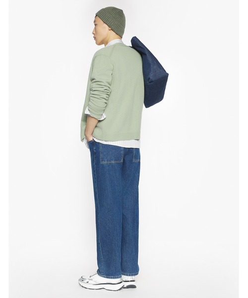 Maison Kitsune（メゾンキツネ）の「FOX HEAD INTARSIA MERINO CARDIGAN（カーディガン/ボレロ・メンズ・アイボリー/ブラック/セージグリーン・XL/L/M/S/XS）」の19枚目の写真