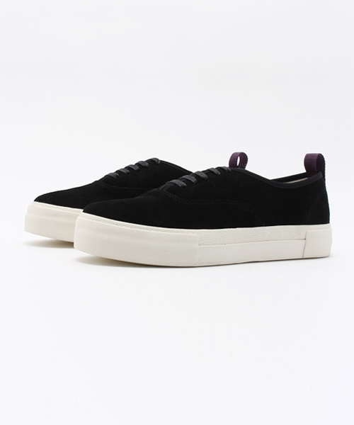 EYTYS（エイティス）の「EYTYS ローカットスニーカー（スニーカー・メンズ・グレー/ブラック/キャメル/グリーン・44/42/41/43）」の2枚目の写真