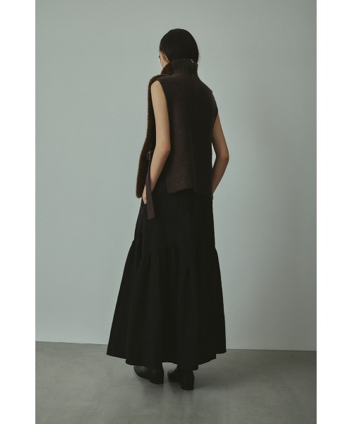 STYLEMIXER（スタイルミキサー）の「スラッシュパネルスカート（スカート・レディース・ブラック/カーキ・SMALL/MEDIUM）」の4枚目の写真