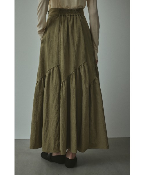 STYLEMIXER（スタイルミキサー）の「スラッシュパネルスカート（スカート・レディース・ブラック/カーキ・SMALL/MEDIUM）」の13枚目の写真