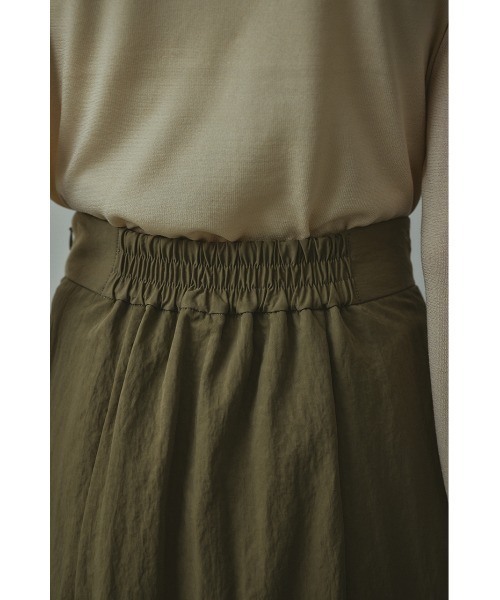 STYLEMIXER（スタイルミキサー）の「スラッシュパネルスカート（スカート・レディース・ブラック/カーキ・SMALL/MEDIUM）」の15枚目の写真