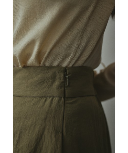 STYLEMIXER（スタイルミキサー）の「スラッシュパネルスカート（スカート・レディース・ブラック/カーキ・SMALL/MEDIUM）」の18枚目の写真