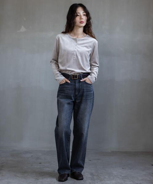 URBAN RESEARCH Sonny Label（アーバンリサーチサニーレーベル）の「『UR TECH』ベロアヘンリーネックプルオーバー（Tシャツ/カットソー・レディース・チャコールグレー/ブラウン/ライトグレー・FREE）」の18枚目の写真