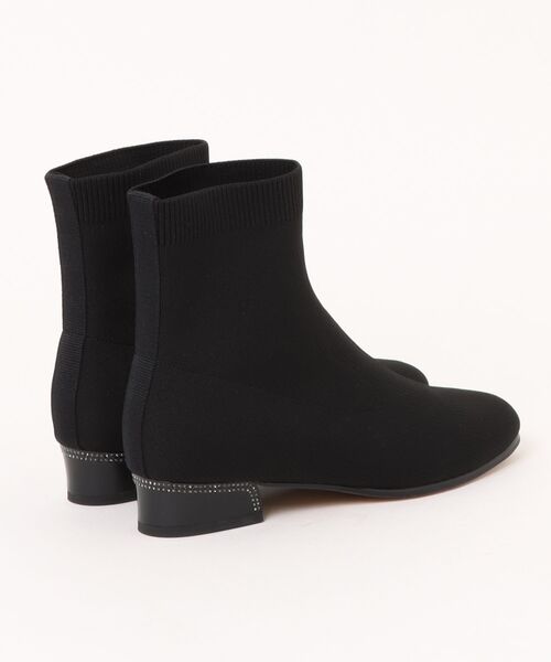 JILL STUART(ジルスチュアート)の「ニットショートブーツ(ブーツ・レディース・ベージュ/ブラック・24.5cm/24.0cm/23.5cm/23.0cm/22.5cm)」の3枚目の写真