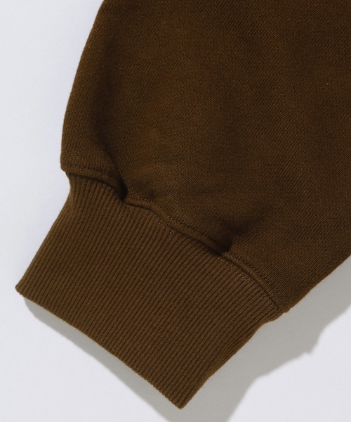 XLARGE(エクストララージ)の「OLD ENGLISH PULLOVER HOODED SWEATSHIRT(パーカー・メンズ・ブラウン/ブラック/アッシュ・XL/L/M/S)」の6枚目の写真
