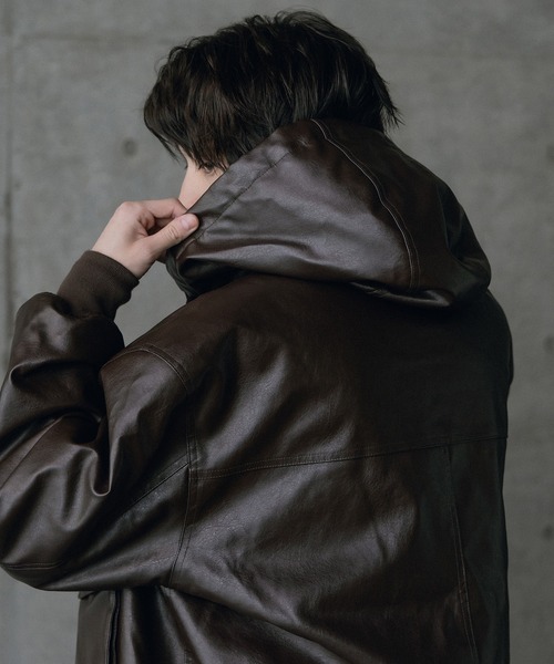 RATTLE TRAP（ラトルトラップ）の「ビンテージシンセティックレザーA-2タイプパーカーブルゾン（ブルゾン・メンズ・ブラウン/ブラック・M/L）」の9枚目の写真