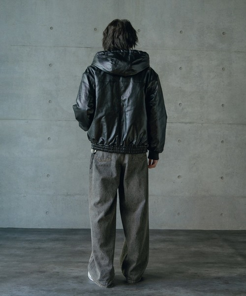 RATTLE TRAP（ラトルトラップ）の「ビンテージシンセティックレザーA-2タイプパーカーブルゾン（ブルゾン・メンズ・ブラウン/ブラック・M/L）」の15枚目の写真