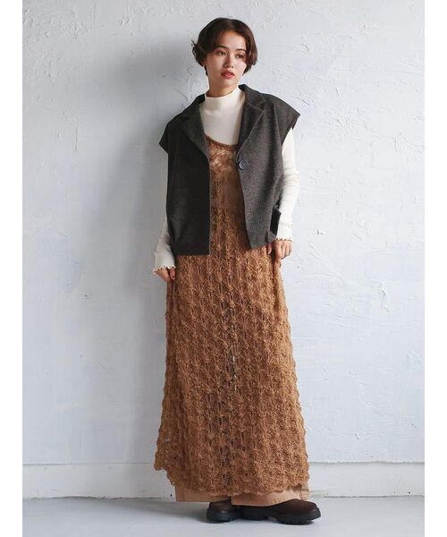FIKA.(フィーカ)の「Wool-like tailored vest(その他アウター・レディース・ブラウン/チャコール・MEDIUM)」の8枚目の写真