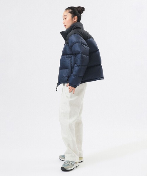 THE NORTH FACE(ザノースフェイス)の「THE NORTH FACE / ショート ヌプシ ジャケット(ダウンジャケット/コート・レディース・ネイビー/ブラック/ブラウン系その他4・LARGE)」の4枚目の写真
