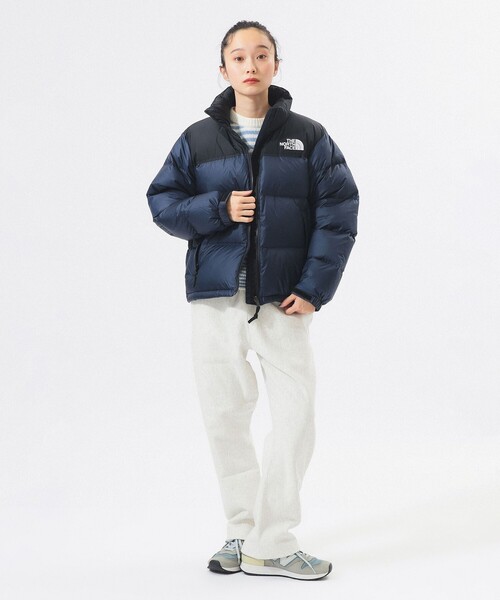 THE NORTH FACE(ザノースフェイス)の「THE NORTH FACE / ショート ヌプシ ジャケット(ダウンジャケット/コート・レディース・ネイビー/ブラック/ブラウン系その他4・LARGE)」の6枚目の写真
