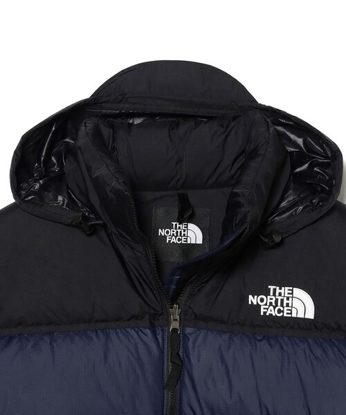 THE NORTH FACE(ザノースフェイス)の「THE NORTH FACE / ショート ヌプシ ジャケット(ダウンジャケット/コート・レディース・ネイビー/ブラック/ブラウン系その他4・LARGE)」の9枚目の写真