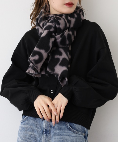 FUNALIVE（ファンアライブ）の「レオパード柄起毛ストール（ストール/ショール・レディース・グレー/キャメル・FREE）」の3枚目の写真