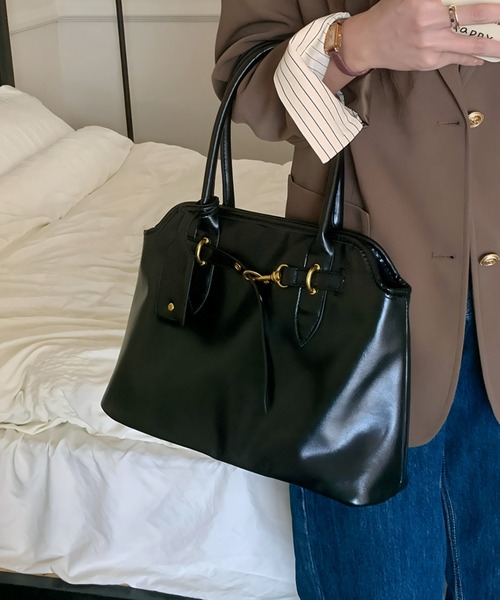 yuue' ( wear )(ユーイ)の「ロングハンドルビッグトートバッグ/通勤通学/オフィス/A4サイズ対応(ショルダーバッグ・レディース・ブラウン/ブラック・FREE)」の9枚目の写真