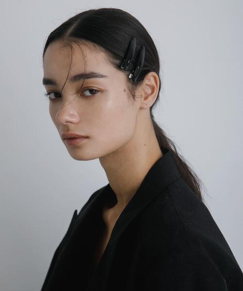 URBAN RESEARCH（アーバンリサーチ）の「decor『デコール』　2P Oval hair clip（バレッタ/ヘアクリップ・レディース・ブラック/アイボリー・-）」の3枚目の写真