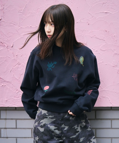 Subciety(サブサエティ)の「【WOMEN】Memorial sweat(スウェット・レディース・オフホワイト/ブラック・FREE)」の2枚目の写真