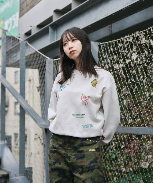 Subciety(サブサエティ)の「【WOMEN】Memorial sweat(スウェット・レディース・オフホワイト/ブラック・FREE)」の14枚目の写真