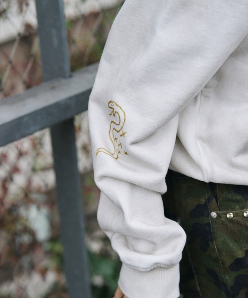 Subciety(サブサエティ)の「【WOMEN】Memorial sweat(スウェット・レディース・オフホワイト/ブラック・FREE)」の18枚目の写真