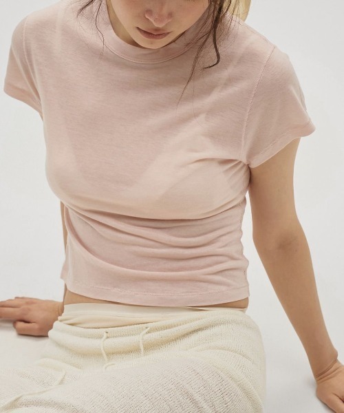 TODAYFUL(トゥデイフル)の「TODAYFUL Compact Smooth T-shirts コンパクトスムースTシャツ/12610617(Tシャツ/カットソー・レディース・キナリ/チョコ/ベビーピンク/グレー・ONE SIZE)」の4枚目の写真