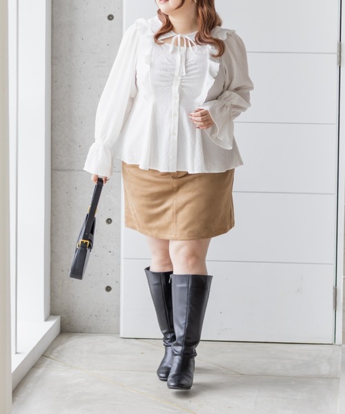 CLETTE（クレット）の「CLETTEオリジナルデコルテリボンフリルブラウス（シャツ/ブラウス・レディース・ラベンダー/ブラック/オフホワイト・LL/3L/4L）」の7枚目の写真