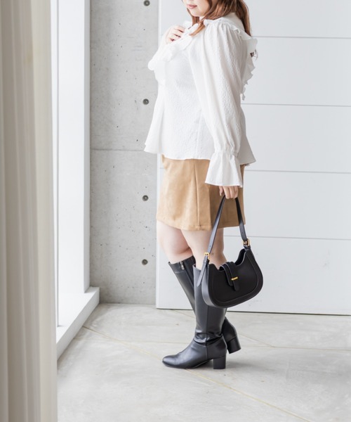 CLETTE（クレット）の「CLETTEオリジナルデコルテリボンフリルブラウス（シャツ/ブラウス・レディース・ラベンダー/ブラック/オフホワイト・LL/3L/4L）」の9枚目の写真