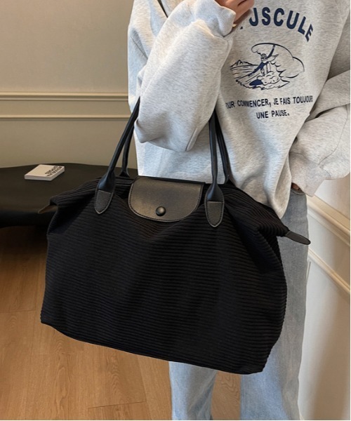 FREE STYLISTS（フリー スタイリスト）の「Y2K ボストンバッグ 旅行 大容量 軽量 トラベルバッグ 一泊 ボストン キャリーオン（ショルダーバッグ・レディース・グレー/ブラック/オフホワイト・FREE）」の15枚目の写真