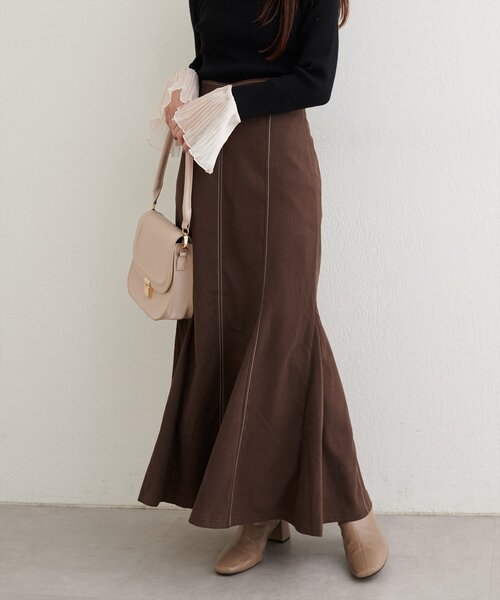 natural couture(ナチュラルクチュール)の「【WEB限定】ハートウエスト起毛マーメイドスカート(スカート・レディース・ブラック/グレイッシュベージュ/ブラウン・SMALL/FREE)」の21枚目の写真
