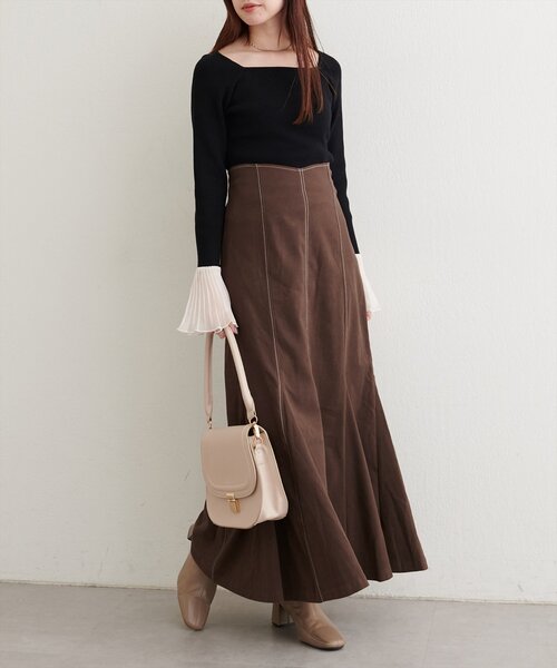 natural couture(ナチュラルクチュール)の「【WEB限定】ハートウエスト起毛マーメイドスカート(スカート・レディース・ブラック/グレイッシュベージュ/ブラウン・SMALL/FREE)」の22枚目の写真
