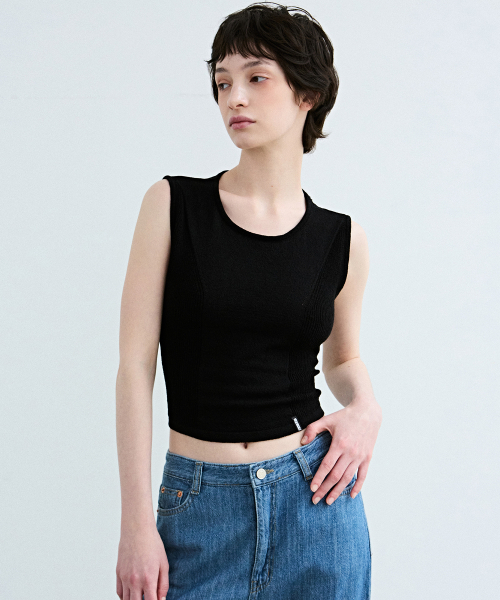 NICK&NICOLE（ニックアンドニコール）の「BACK SLIT STRING KNIT SLEEVELESS_BLACK（Tシャツ/カットソー・レディース・その他・FREE）」の2枚目の写真