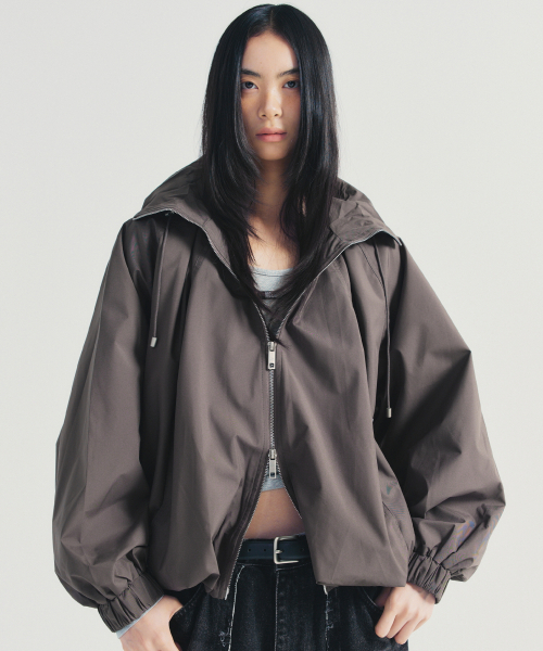NICK&NICOLE(ニックアンドニコール)の「BALLOON SHIRRING HOOD JACKET_CHARCOAL(ブルゾン・レディース・その他・FREE)」の1枚目の写真