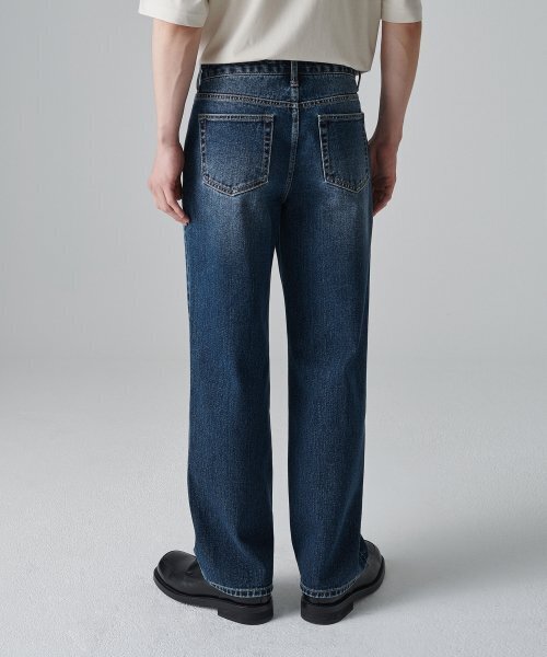 MUSINSA STANDARD（ムシンサスタンダード）の「ルーズストレートデニムパンツ [ミディアムインディゴ]（デニムパンツ・メンズ・その他・38/36/34/32/30/31/33/26/28/29/40/42/27）」の5枚目の写真
