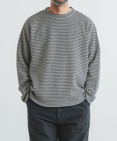 quadro（クオドロ）の「リサイクルウール接結ボーダークルーネックプルオーバー（Tシャツ/カットソー・メンズ・ネイビー/カーキ/ブルー・MEDIUM/LARGE）」の3枚目の写真