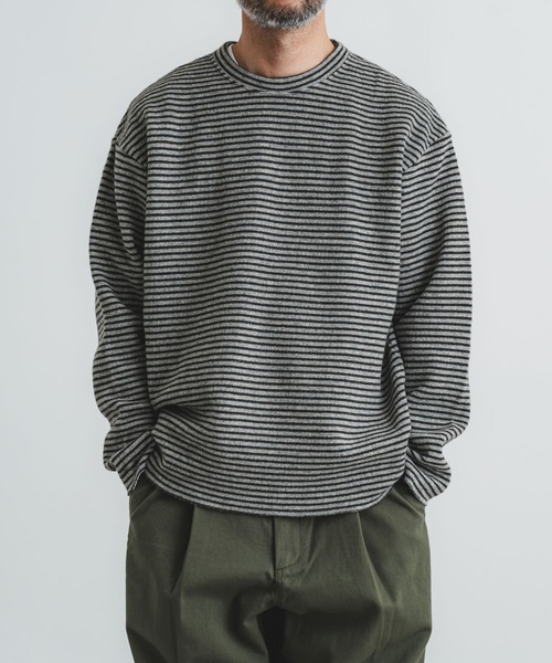 quadro（クオドロ）の「リサイクルウール接結ボーダークルーネックプルオーバー（Tシャツ/カットソー・メンズ・ネイビー/カーキ/ブルー・MEDIUM/LARGE）」の6枚目の写真