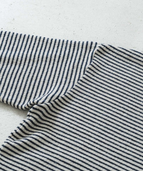 quadro（クオドロ）の「リサイクルウール接結ボーダークルーネックプルオーバー（Tシャツ/カットソー・メンズ・ネイビー/カーキ/ブルー・MEDIUM/LARGE）」の21枚目の写真