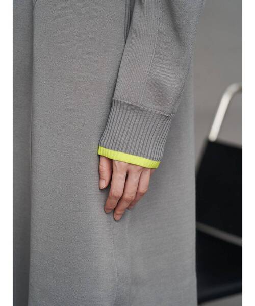 UN3D.（アンスリード）の「HOOD KNIT TENT OP / フードニットテントワンピース（ワンピース・レディース・ブラック/グレー・38/36）」の7枚目の写真