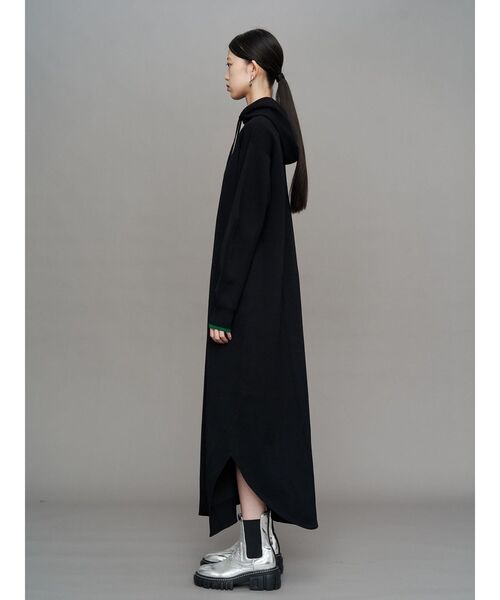 UN3D.（アンスリード）の「HOOD KNIT TENT OP / フードニットテントワンピース（ワンピース・レディース・ブラック/グレー・38/36）」の9枚目の写真